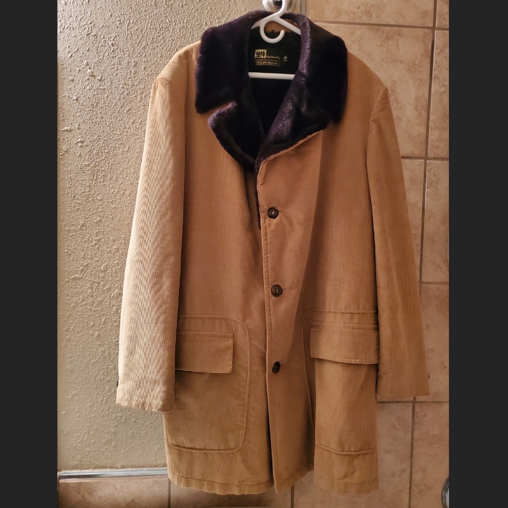 Vintage Sears Mens size 48 Xtra Tall Corduroy Coat